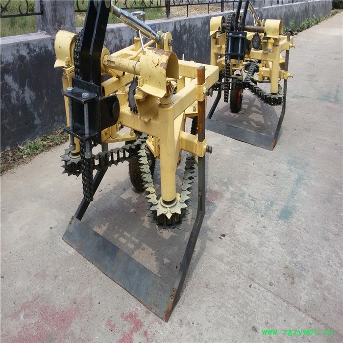 土豆花生地瓜等收获机 药材专用收获机富兴 花生摘果机图2