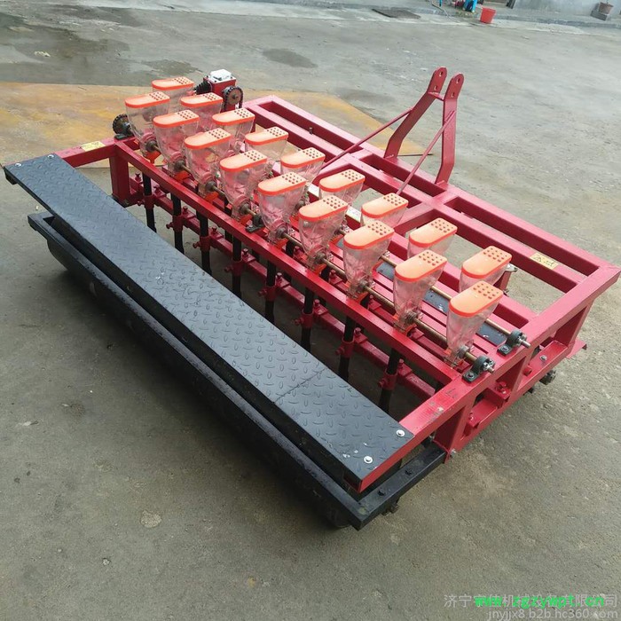 小颗粒免间苗蔬菜播种机 手推式汽油药材精播机图5