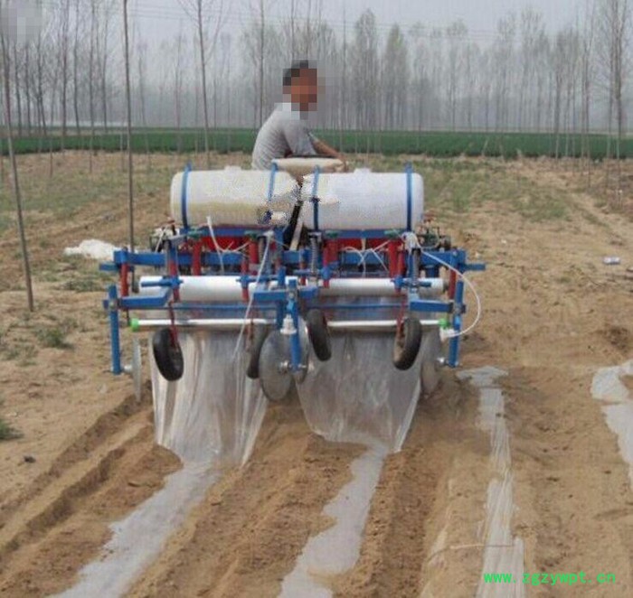 多功能起垄铺膜喷药施肥机图片 花生起垄喷药播种机**图3