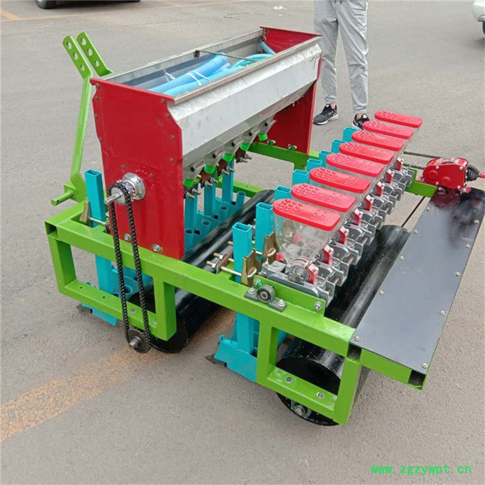 富兴机械生产汽油自走中药材免间苗播种机 通辽市胡萝卜谷子白菜精播机厂家图3