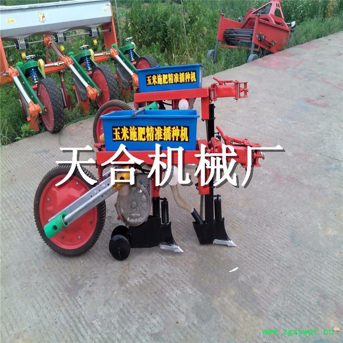 香菜大葱手推小型播种机 中药材播种机 柴油链轨式播种机 方便快捷小型播种机图3