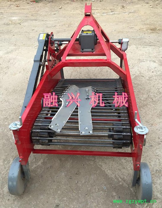 郸城农户小型红芋收获机报价药材挖掘机价格 多功能洋芋药材挖掘机融兴机械图7