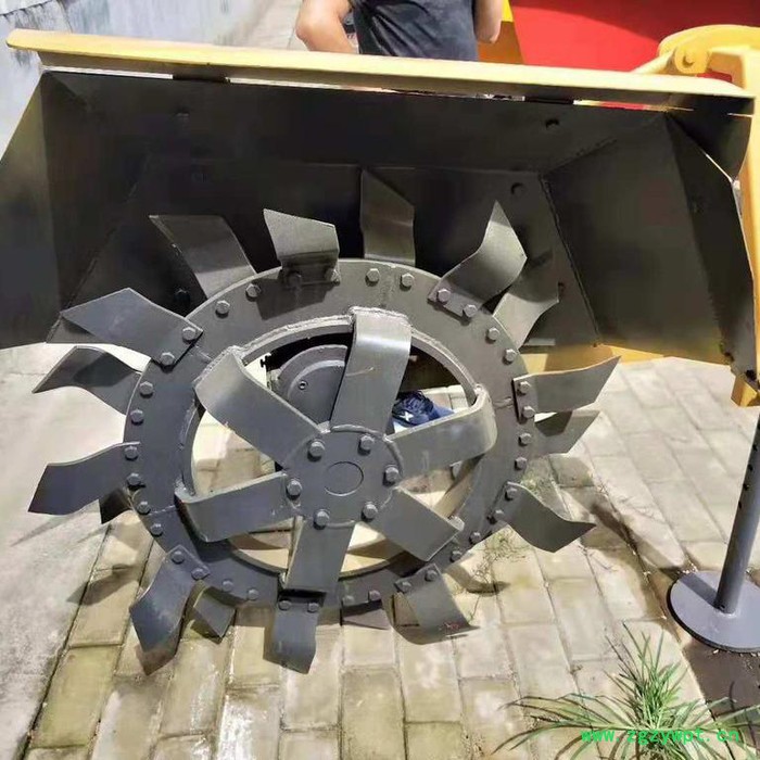 红薯草莓药材起垄覆膜机 小型手扶式开沟起垄机 农田灌溉排水开沟机 农用拖拉机带动开沟机图5