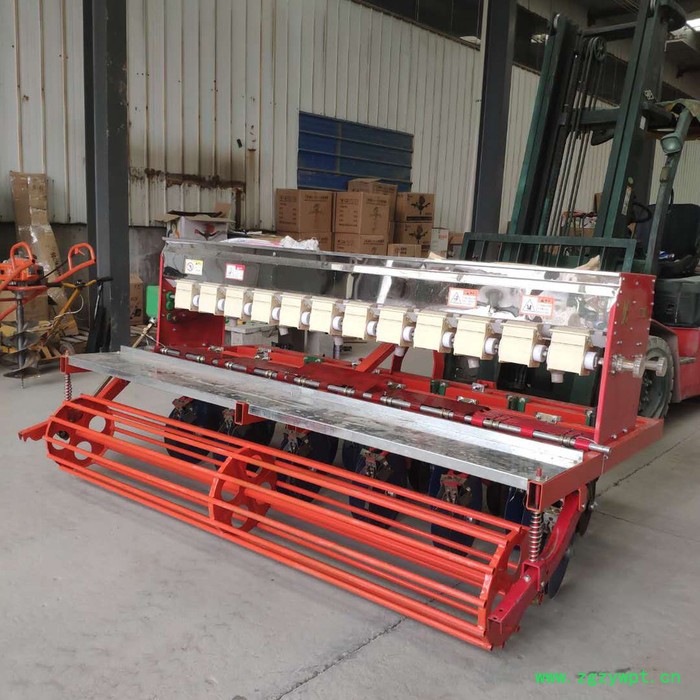 佳硕大棚喷药地膜播种机 地膜覆盖播种机价格 起垄铺膜施肥机图8