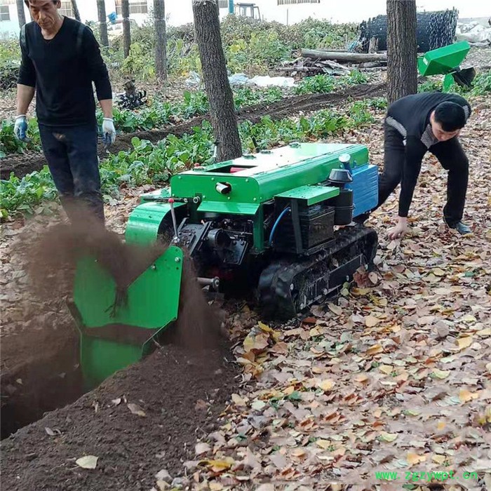 柴油自走式开沟机 多功能履带旋耕机 35马力履带施肥打药机图4