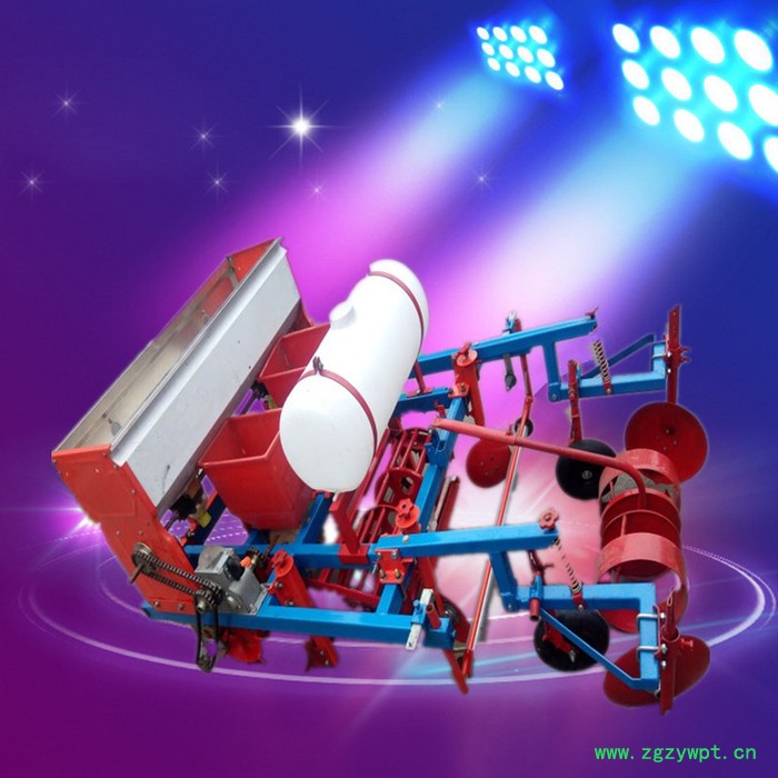 拖拉机花生施肥机   农用喷药地膜播种机价格图8