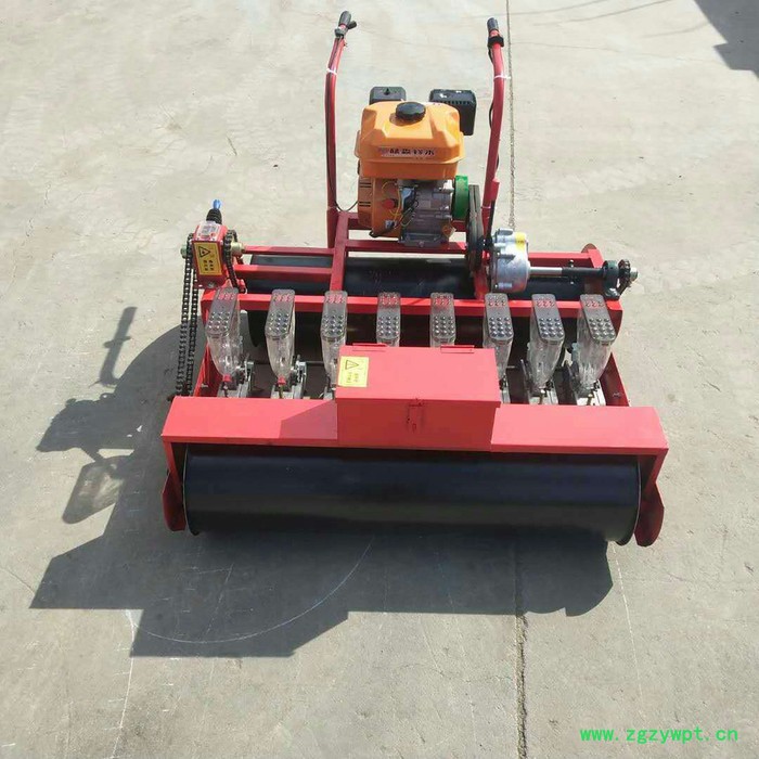 拖拉机带药材播种机 拖拉机带洋芋播种机 葡萄埋藤机 效果好的花生收获机图8