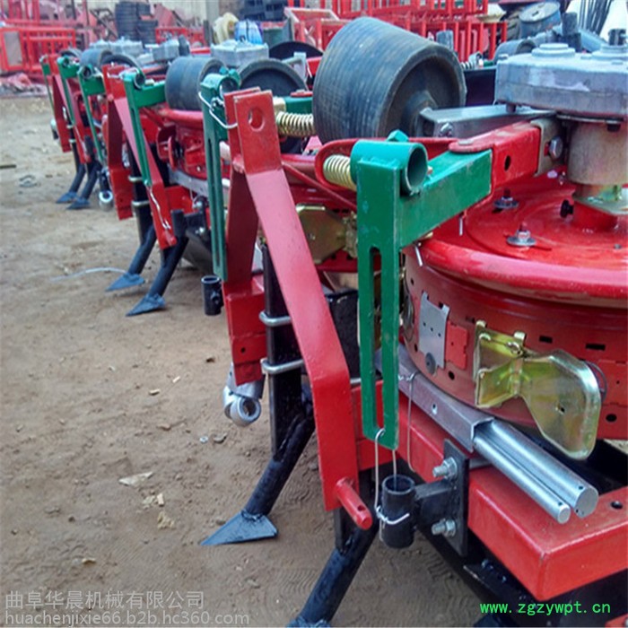 双行膜上播种机 玉米大豆播种施肥机 膜上穿孔打药播种机图3