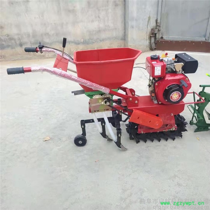 药材基地开沟覆土机 启航四驱旋耕松土机 茶园施肥机价格图4