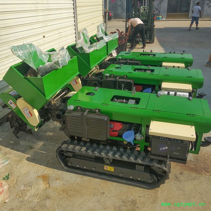 定做柴油履带式开沟机 多用途35马力履带式开沟机 大功率打药机图8