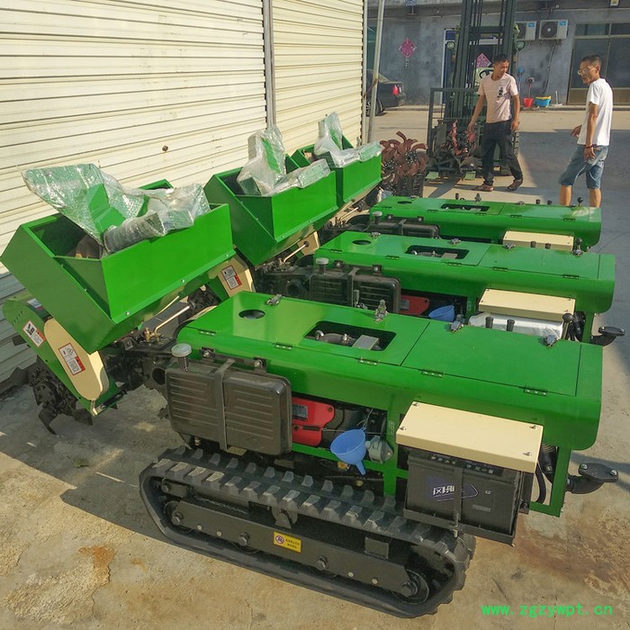 定做柴油履带式开沟机 多用途35马力履带式开沟机 大功率打药机图4
