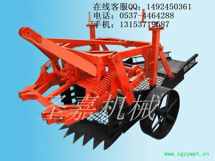 供应焦作甘草挖掘机 药材挖掘机批发图3