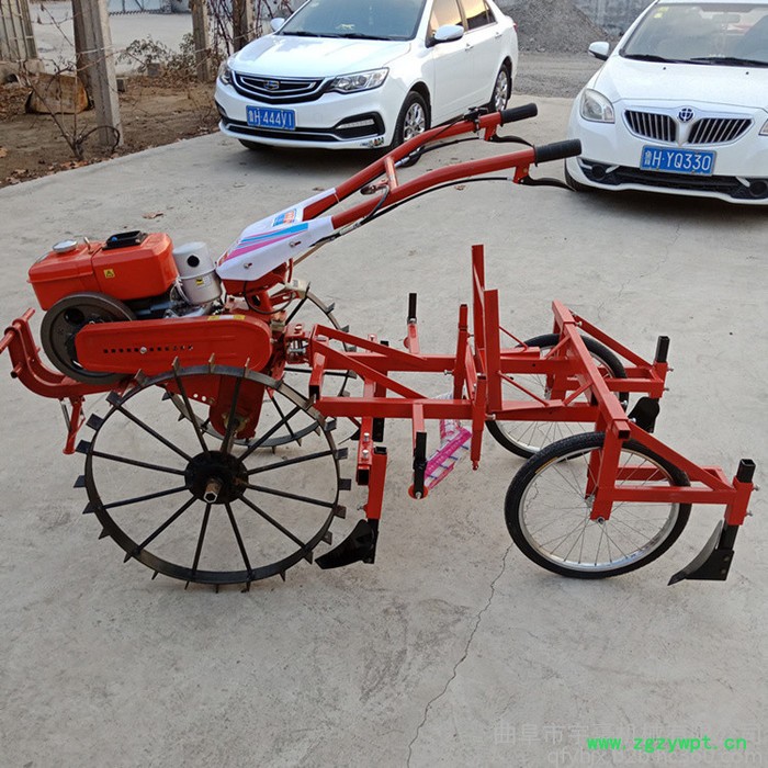 药材地膜覆盖机 多功能西瓜播种覆膜机 红薯起垄铺保温膜喷药机图6