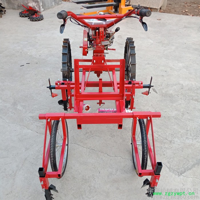 药材地膜覆盖机 多功能西瓜播种覆膜机 红薯起垄铺保温膜喷药机图5