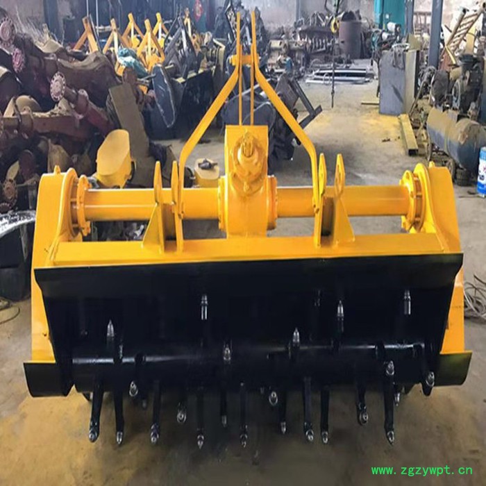 生产直销四轮农用小型拖拉机 开沟机 犁地机 打药机 打捆机 欢迎订购 价格电议图5