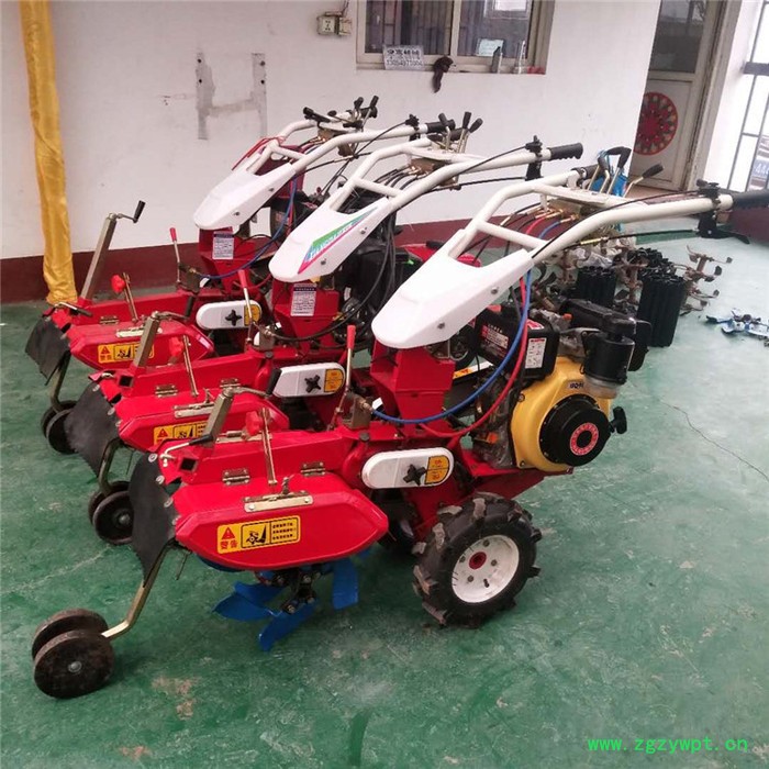 汇林  草莓药材起垄机 自走式田园管理机 农用微小型田园管理机 果园除草松土开沟机图3