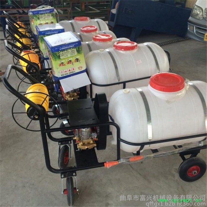 自走式三轮打药机 拖拉机带的喷药机 手推挖坑机视频图3