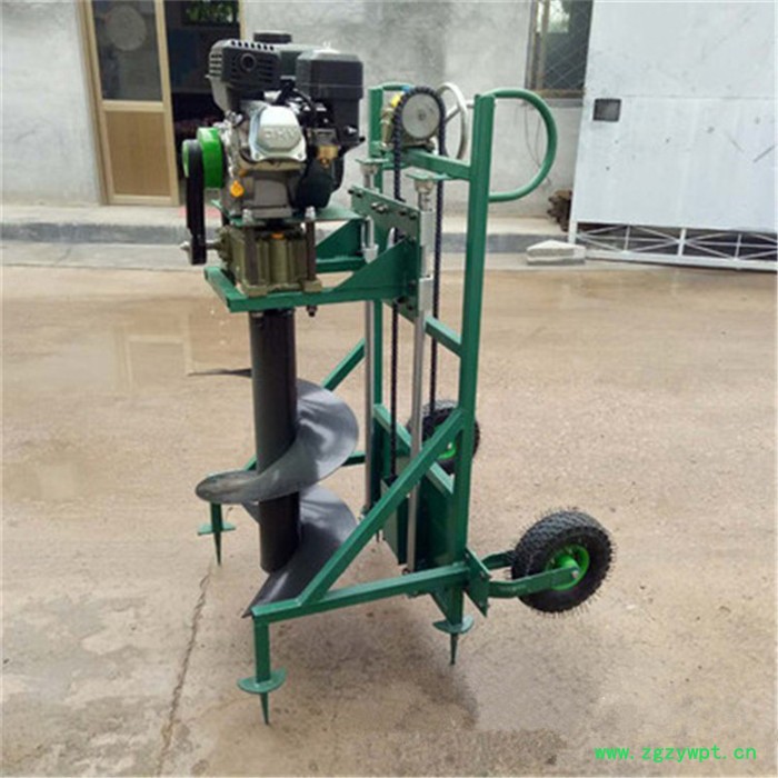 启航大型挖坑机种树打药机牵引式栽树挖坑机图7