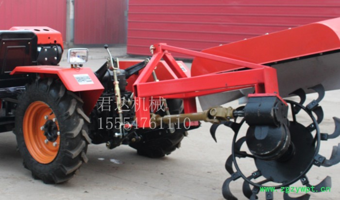 供应**果园管理机四轮拖拉机多功能果园旋耕机开沟机打药机