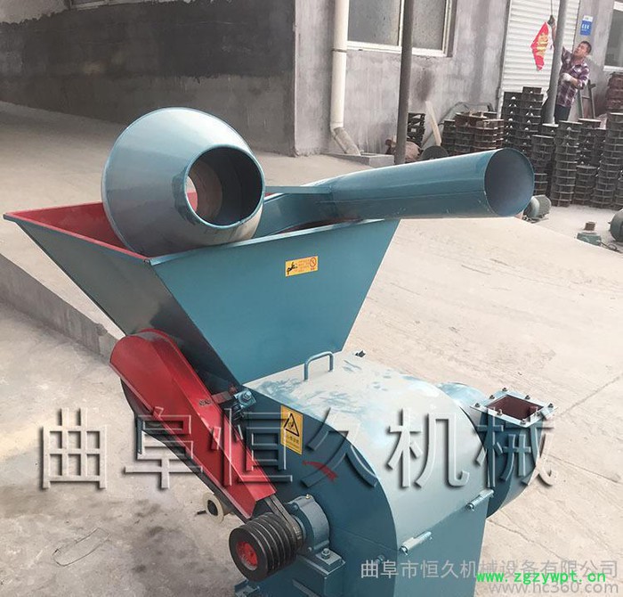 中小型自动进料秸秆粉碎机 自吸式中药粉碎磨粉机 自动进料粉碎机图3