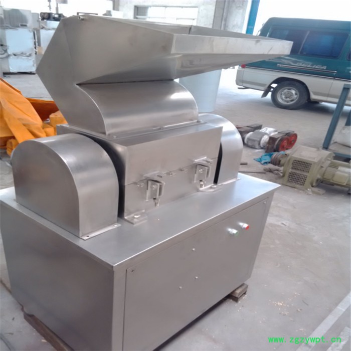 双佳强力破碎机，中草药破碎机，那家粉碎机质量好图3