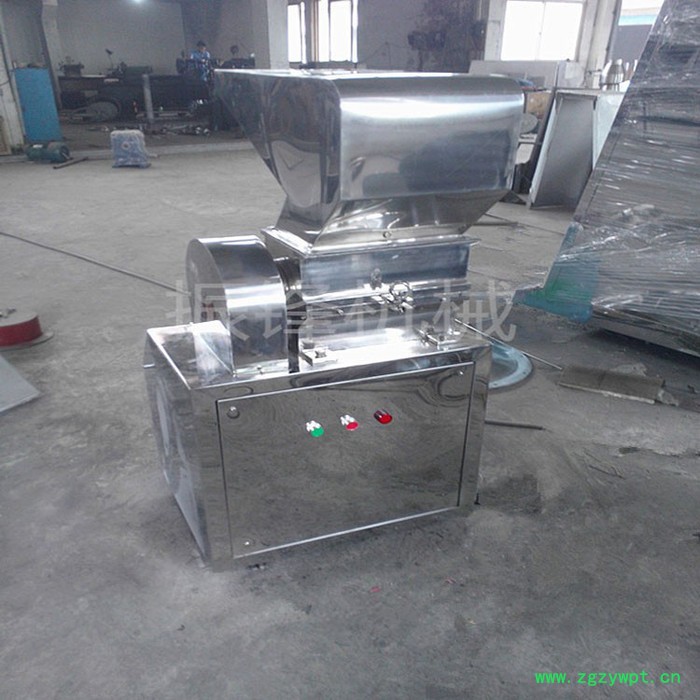 专业生产粗碎机 破碎机 三七粗碎机 中草药打碎机 粗粉碎机 大小型号齐全 全国运输图5