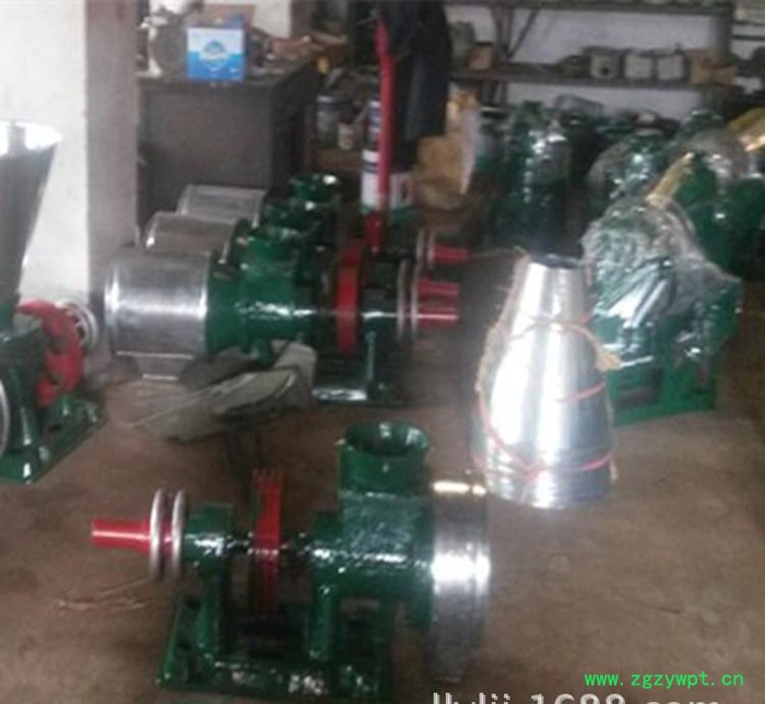 中药粉碎磨粉机 红豆粉碎磨面机 玉米去皮精磨磨粉机图3