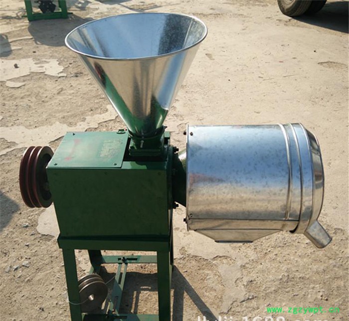 中药粉碎磨粉机 红豆粉碎磨面机 玉米去皮精磨磨粉机图2