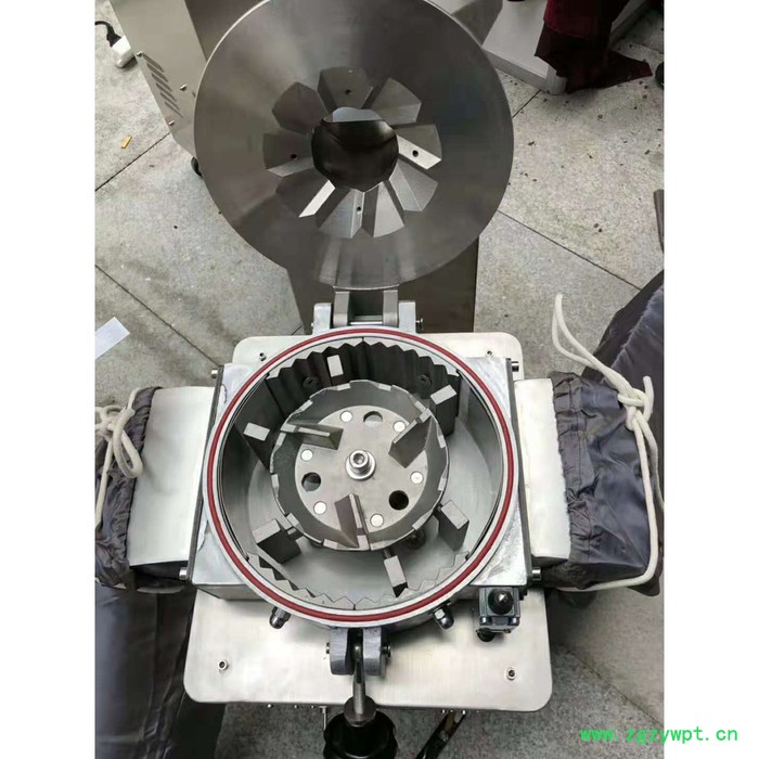 济南三延中药粉碎机五谷杂粮磨粉机打粉机超细研磨机图7
