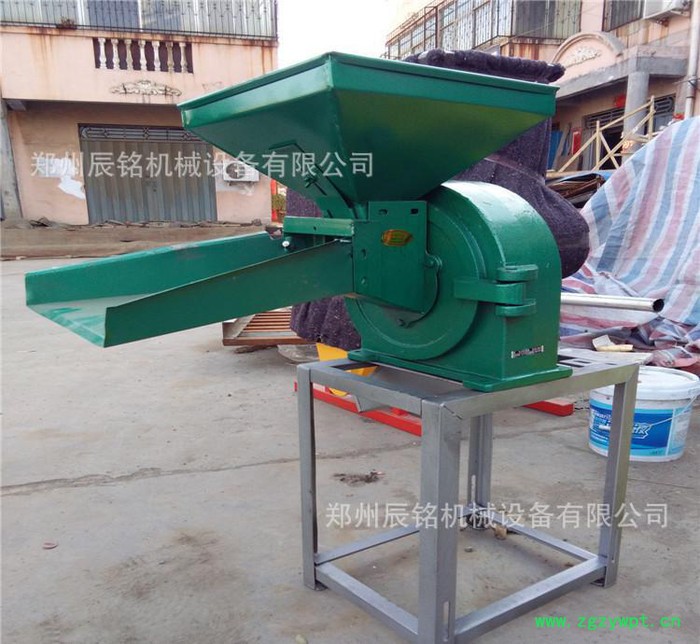 中药粉碎机电动立式大米磨粉机家用齿爪式200斤饲料加工养殖设备图3