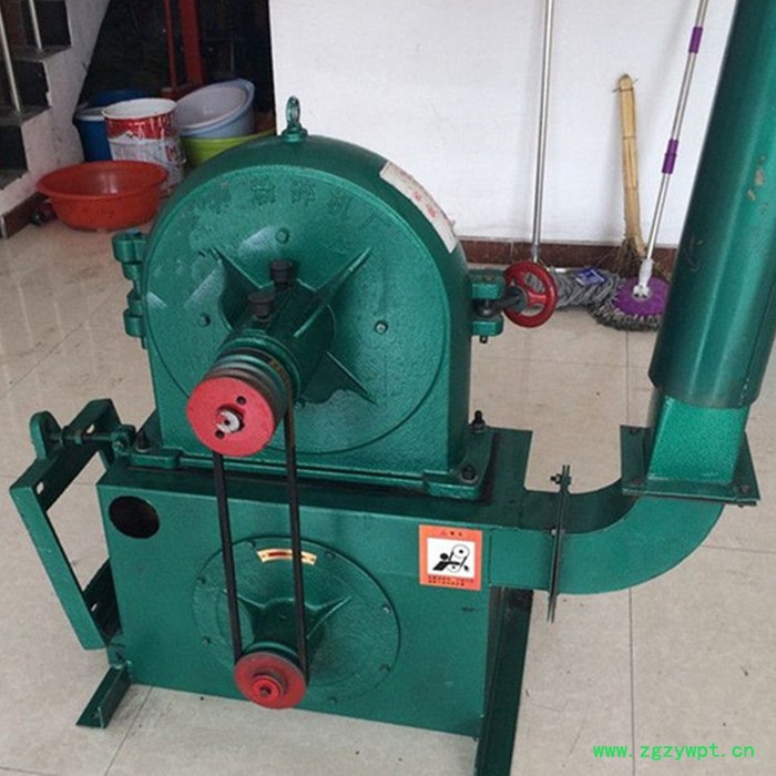 **玉米大豆打粉机 家用齿爪式中药材磨粉机 360型杂粮齿盘粉碎机价格便宜图2