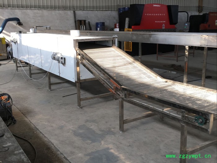 华臻专业生产网带烘干机中药材网带烘干机 厂家质量保证图3