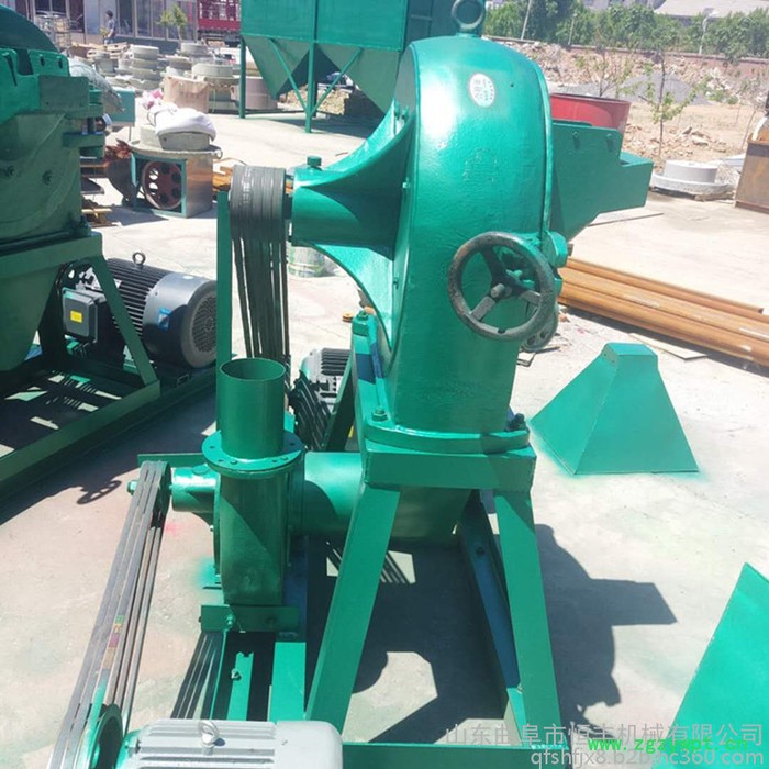 直销 自吸式除尘齿盘粉碎机 中草药磨粉机 养殖饲料粉碎机图2