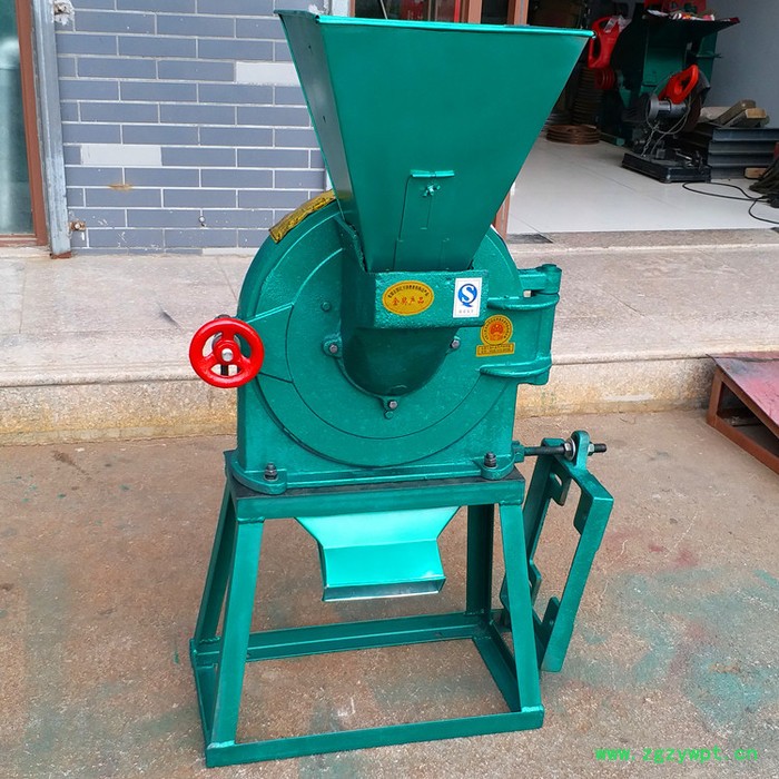 五谷杂粮粉碎机 自吸式齿盘粉碎机 乾宇360 中药材粉碎机现货促销款图3