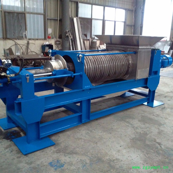 中药渣压榨机王老吉长茎类药渣压榨机，双螺旋压榨机、药材渣榨汁脱水设备药材渣脱水挤压机图4