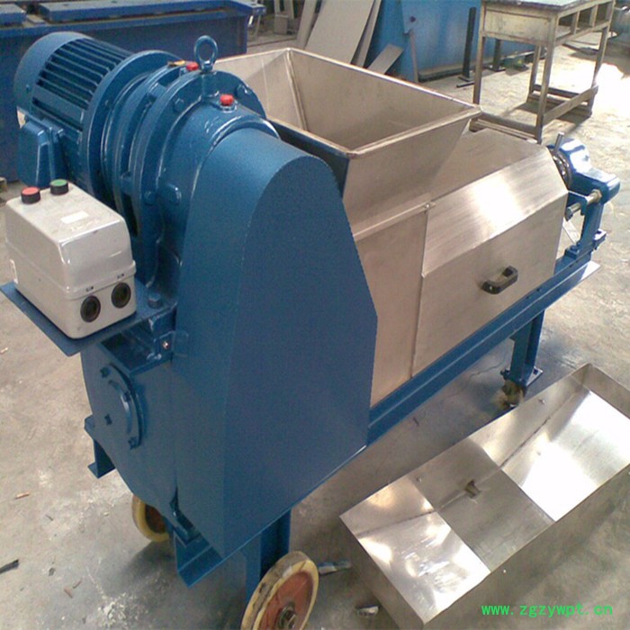 中药渣压榨机王老吉长茎类药渣压榨机，双螺旋压榨机、药材渣榨汁脱水设备药材渣脱水挤压机图2