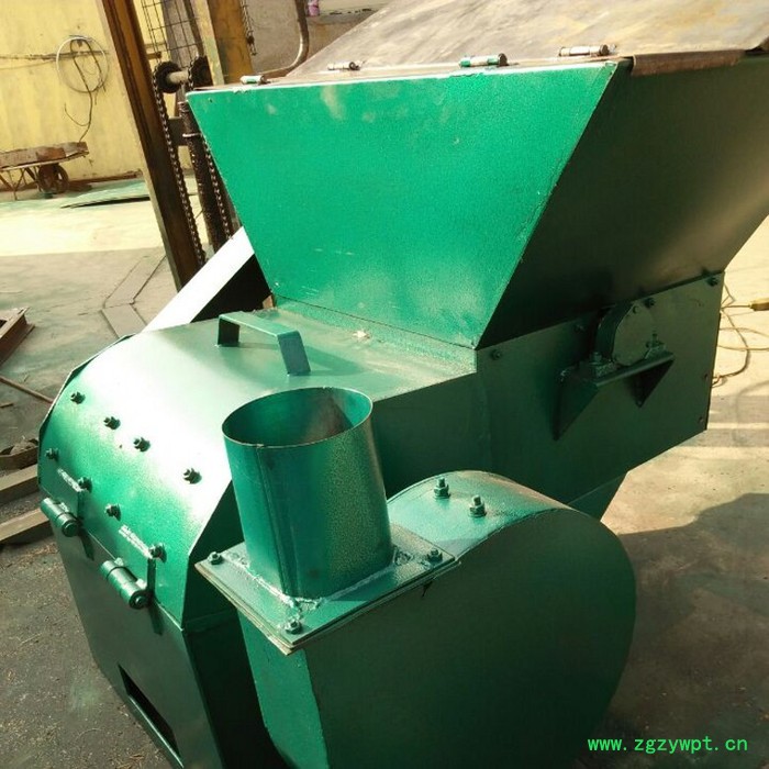 饲料粉碎机 厂家豆秸 麦秸除尘粉碎机树皮药材破碎机安徽图7