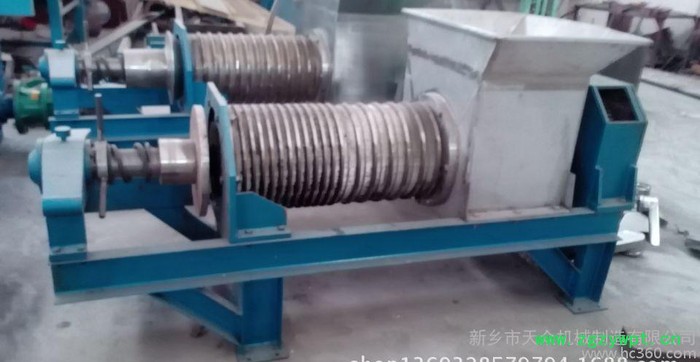 中药渣药材药液提取压榨挤压脱水设备、中药材药渣药液分离提取图4