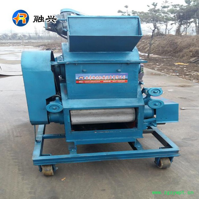 融兴  数控式粮食粉碎机 融兴酿酒设备型号  酿酒设备  不锈钢酒罐  药材收获机图7