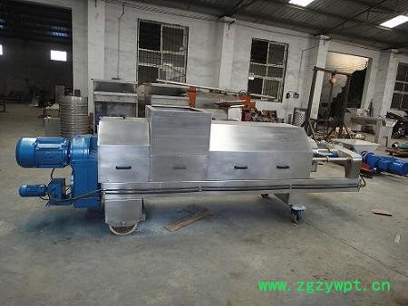 玉溪压榨脱水机、药材物料草树枝树叶的压榨脱水机、昭通市药材榨汁双螺旋榨汁机、昆明挤压机械环保设备图4