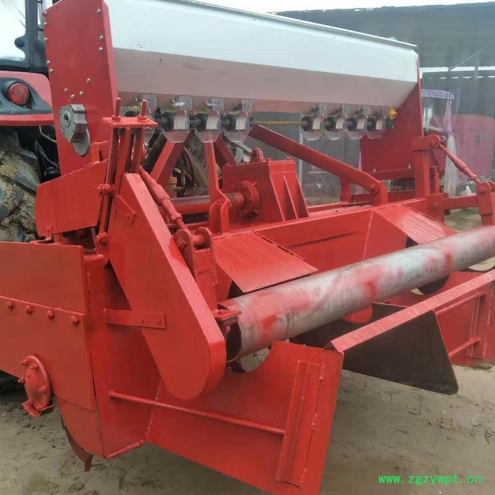 商丘种树开沟机 金银花药材筑梗机 东祥富机械设备公司直销图4