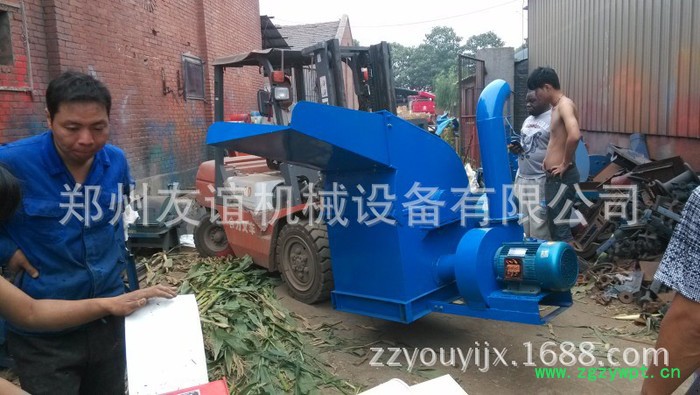 小型饲料粉碎机 锤片式中草药粉碎机 养殖饲料粉碎机图3