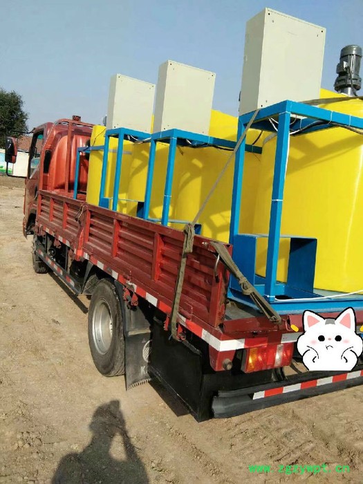 山东留润环保厂家定制  品质保障 服务周到   LR-JY-500L全自动加药装置图7