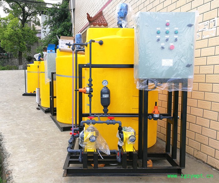 厂家缓蚀剂阻垢剂 自动加药设备 循环冷却系统 灭藻加药装置图2