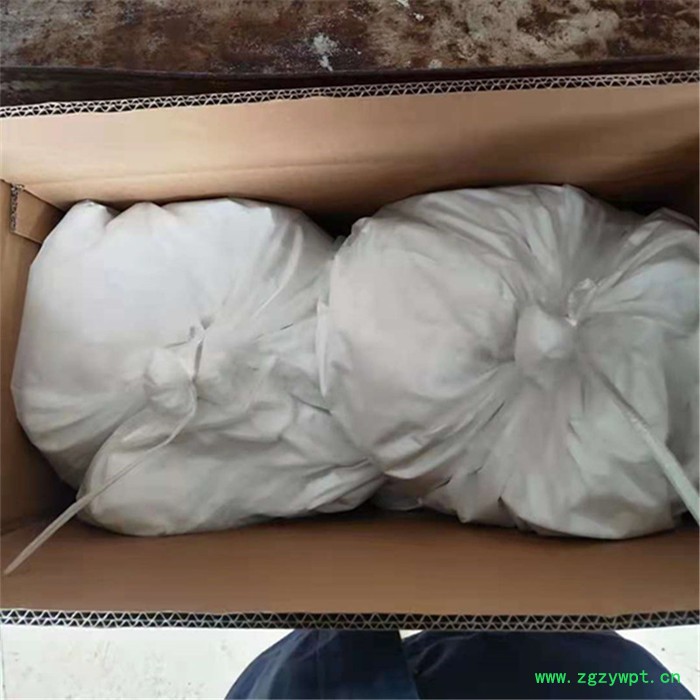 三乙烯二胺引发剂含量：99.5催化剂图7