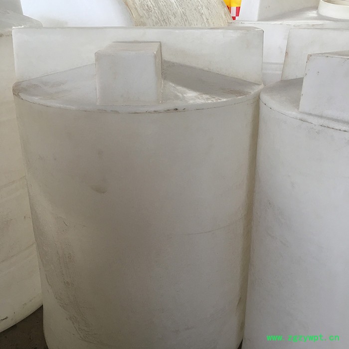 化工减水剂1吨加药装置图2