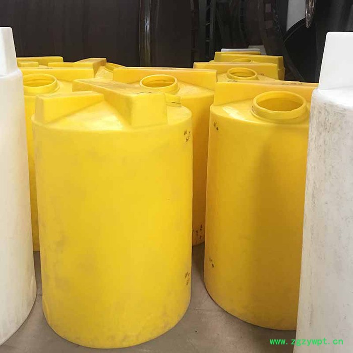 平底4吨药剂加药装置图6