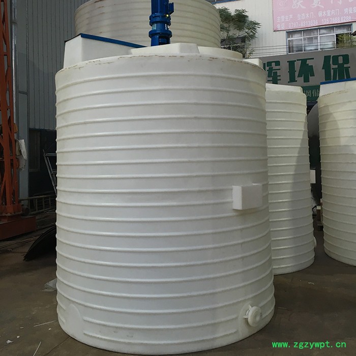 立式4吨减水剂加药装置图8