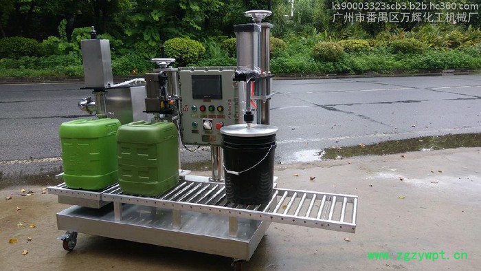 防水涂料自动灌装机 自动锁盖灌装机 涂料灌装机 三合一灌装机 防腐剂自动灌装机 硫酸自动灌装机 盐酸自动灌装机图3