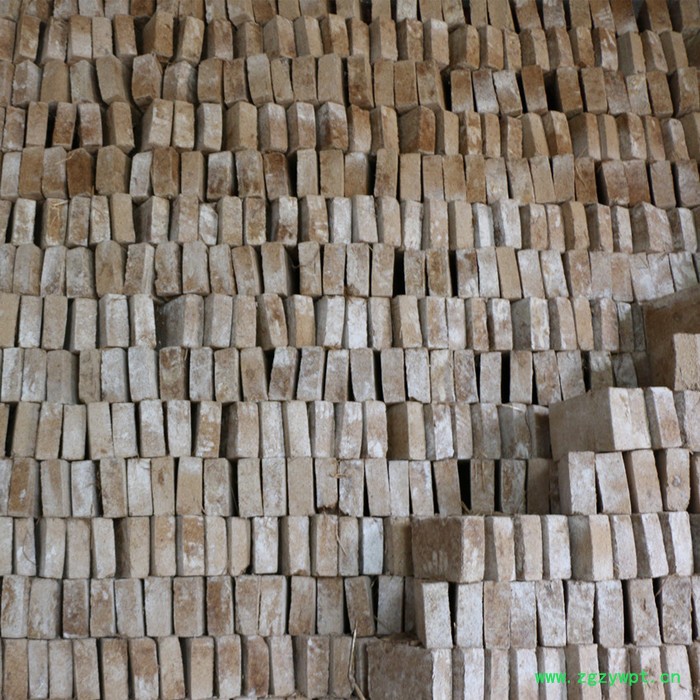 酒曲  酿酒粬种 中高温酒曲 **  高出酒率 口味好 粬酒催化剂